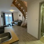 Dwupoziomowe Leszczyna Apartment