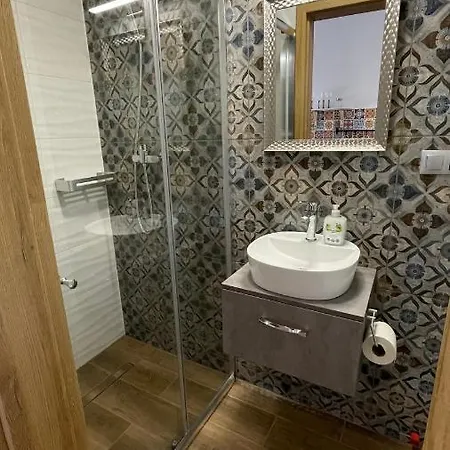Dwupoziomowe Leszczyna Апартаменты Устронь