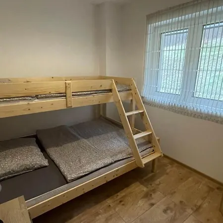 Appartement Dwupoziomowe Leszczyna