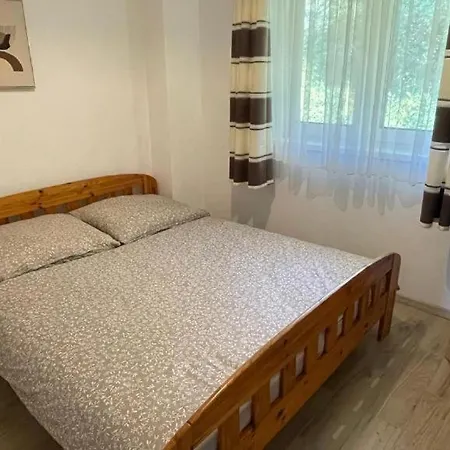 Dwupoziomowe Leszczyna Appartement