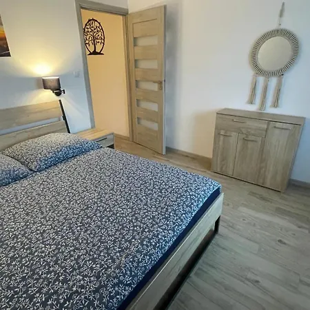 Dwupoziomowe Leszczyna Appartement *