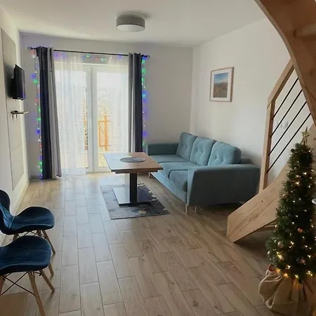 شقة Dwupoziomowe Leszczyna *