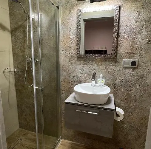 شقة Dwupoziomowe Leszczyna