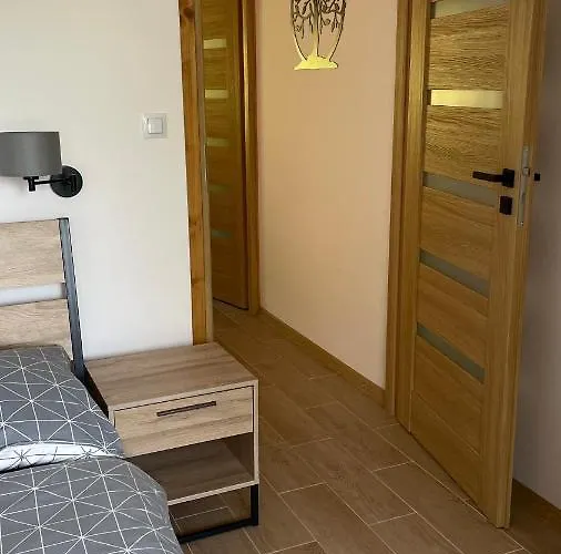 شقة Dwupoziomowe Leszczyna