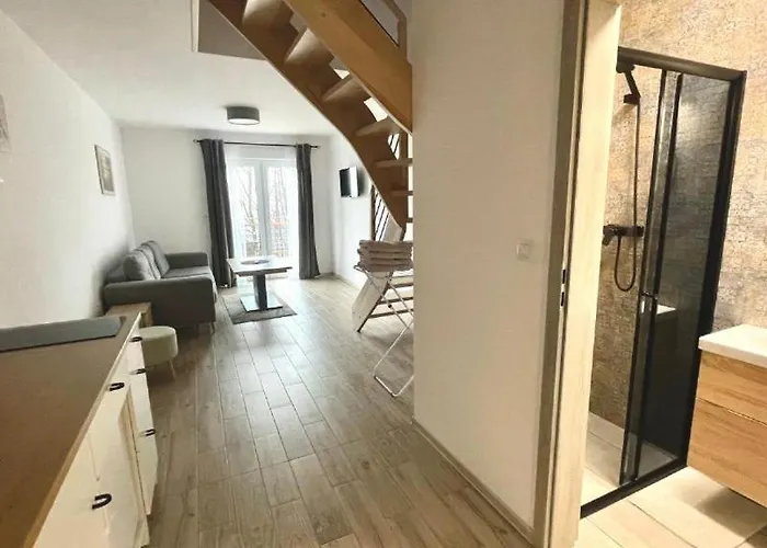 Dwupoziomowe Leszczyna Apartmán *