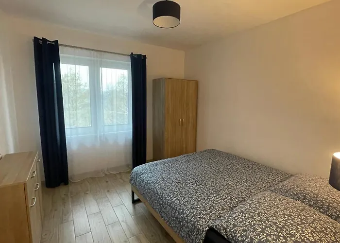 شقة Dwupoziomowe Leszczyna *